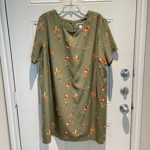Ava & Viv Moss Green Floral Short Sleeve Top 2X Casual Flowy Target Wildflower